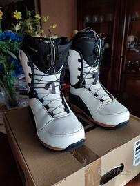 Nitro Futura TLS Snowboard Boots tg.37 ⅓  mondo 24