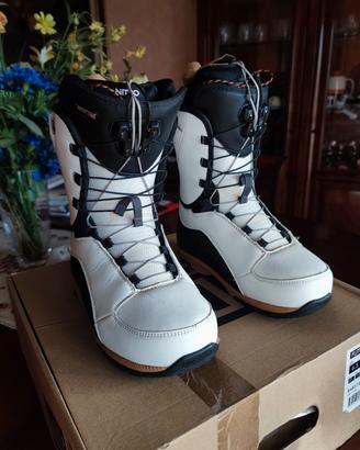 Nitro Futura TLS Snowboard Boots tg.37 ⅓  mondo 24
