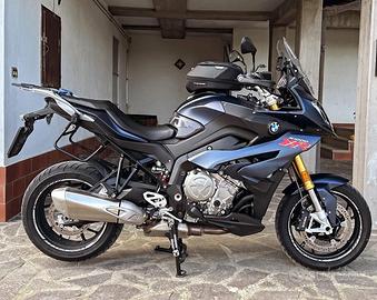 BMW S1000XR