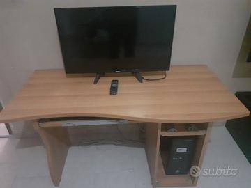 Computer Dualcore + TV LED + Scrivania + Sedia