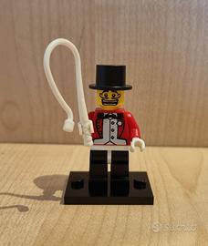 Lego minifigures series 2 Ringmaster 