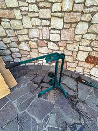 Tappatrice a leva MR Mondial