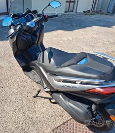 Xmax 300 2018  6000 km