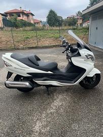 Suzuki Burgman 400