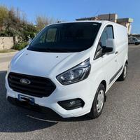 Ford Transit Custom 320 2.0 DieselKm 0