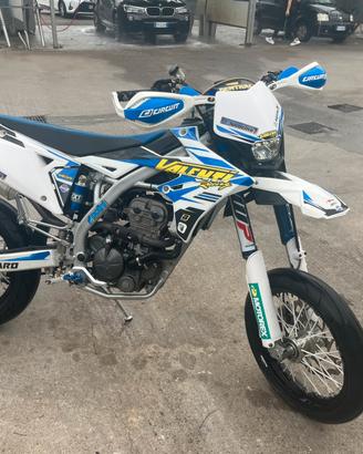 Valenti sm 125 z 2021