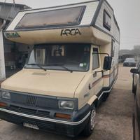 camper mansardato arca America 