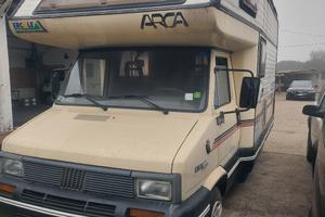 camper mansardato arca America 