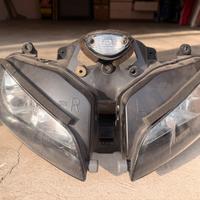 Faro anteriore Honda CBR 600 RR