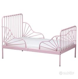 Lettino Ikea bambina 
