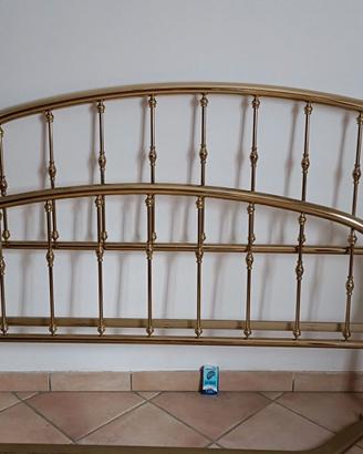 Letto in ottone