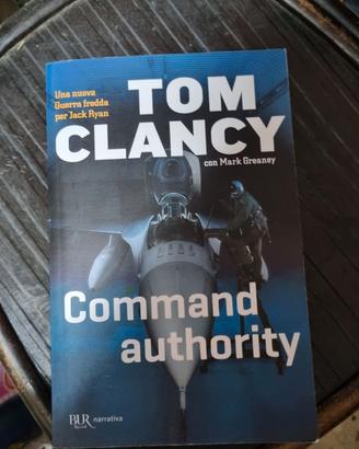 1853NN-Libro Tom Clancy Command Authority