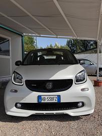 Smart ForTwo BRABUS 0.9 Turbo twinamic Xclusive