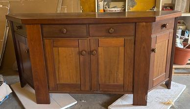 Credenza 