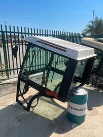 CABINA USATA DITTA BRIEDA PER TRATTORE FIAT