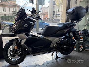 Voge Sfida SR1 125 ADV