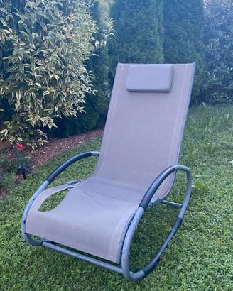 Sdraio a dondolo da giardino in metallo