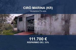 Immobile in asta di 825 m² a Cirò Marina