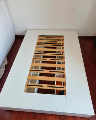 Letto matrimoniale alla francese 200 x 140 Nordli