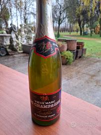 Bottiglia vieux marc de champagne 