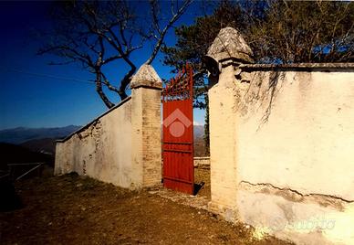 ALBERGO A LONGONE SABINO