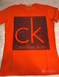 T-shirt Calvin Klein