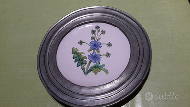 Antiche maioliche su peltro Così Tabellini