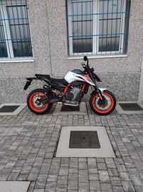 Duke 890 R 2021