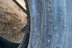 Gomme 245/70/r16 Bridgestone