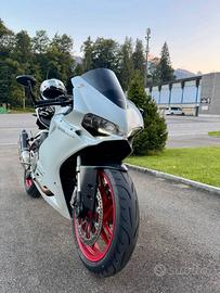 Ducati 959 Panigale bianca