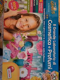 Il grande laboratorio di cosmetica e costumi