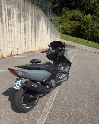 Yamaha Tmax