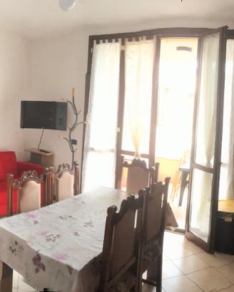 Appartamento arredato trilocale + box auto