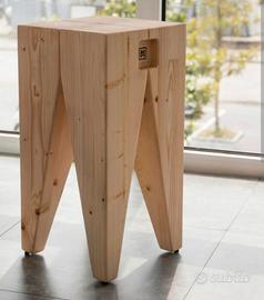 Sgabello basso DESIGN