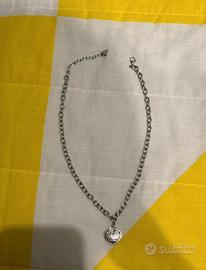 Collana Guess a cuore color argento