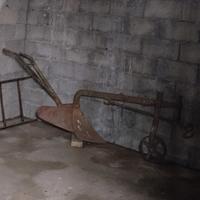 aratro antico per collezionismo