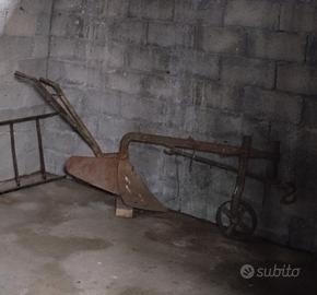 aratro antico per collezionismo