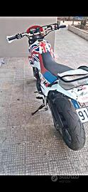 Xt600