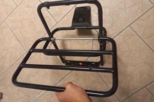 Portapacchi FACO per Vespa