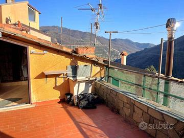 Rustico / Casale di 85 m² con 5 locali a Erli