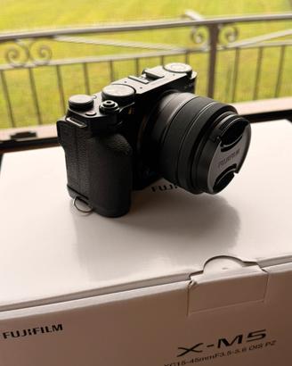 Fujifilm X-M5 XC 15-45