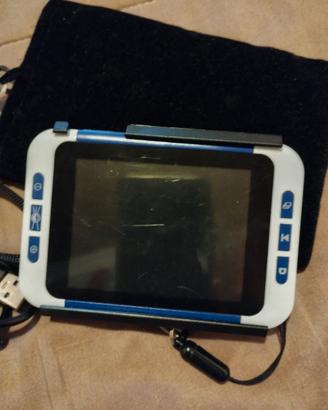 Lente di ingrandimento portatile con schermo.


