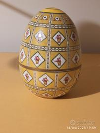 uovo in porcellana Antica Fabbrica Reale