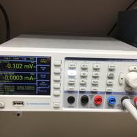 HMC 8012 Multimetro digitale Rohde & Schwarz