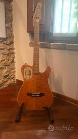 Chitarra semiacustica Godin Acousticaster LR Baggs