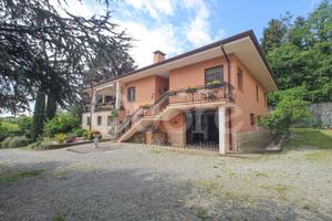 Villa d'epoca / indipendente - Tricesimo