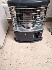 Stufa a combustibile liquido