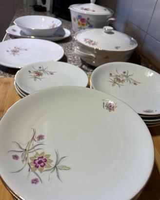 Cordinato da tavola vintage in porcellana