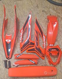kit plastiche Beta 125 4 tempi 2025