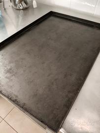 Teglia in lamiera svasata da forno 